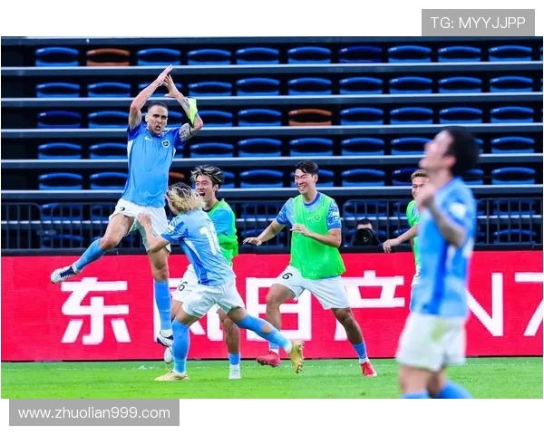 上海申花迎战辽宁开新期待精彩对决展现足球魅力与激情的较量